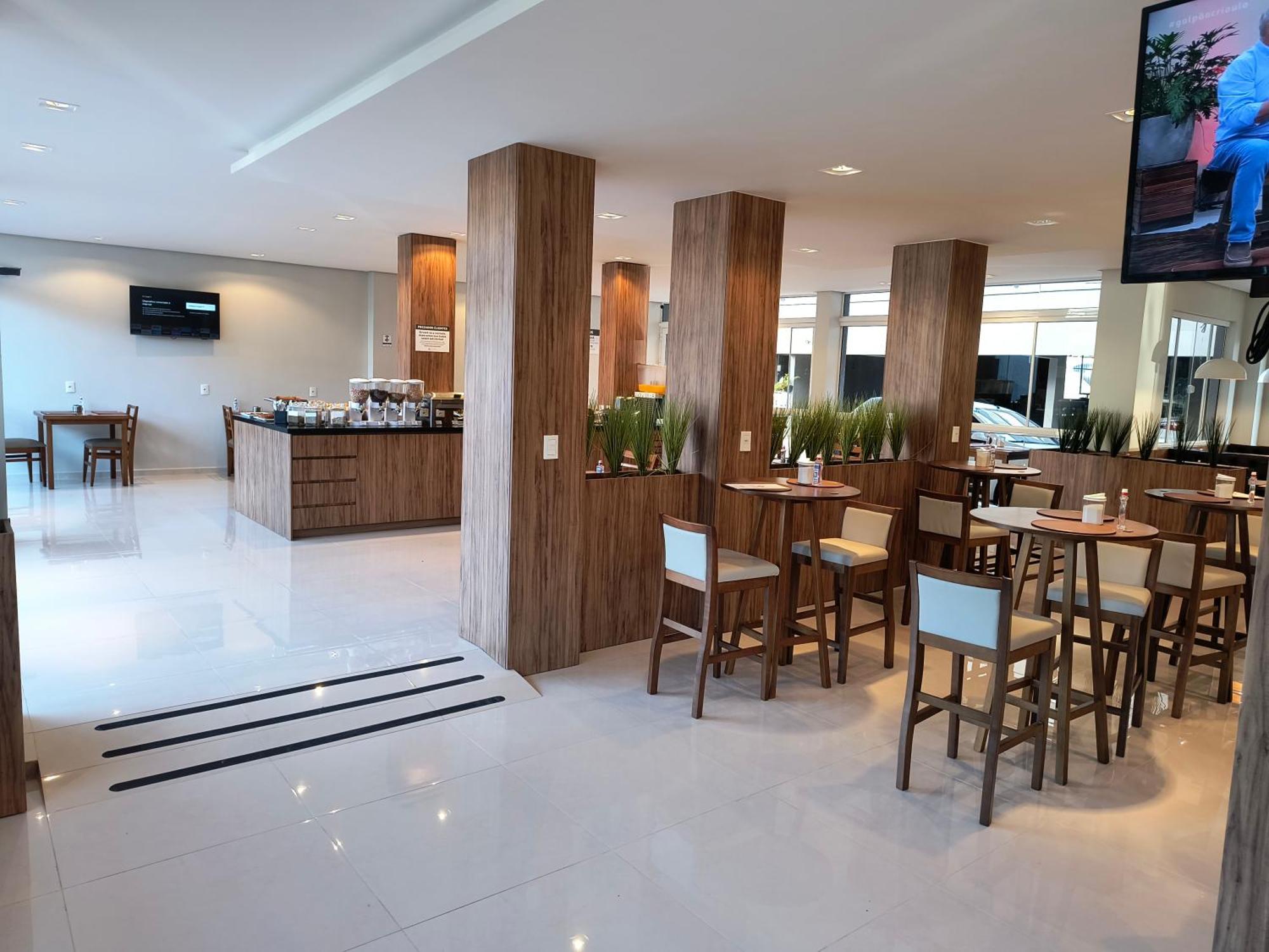 Id Hotel Passo Fundo Exterior foto